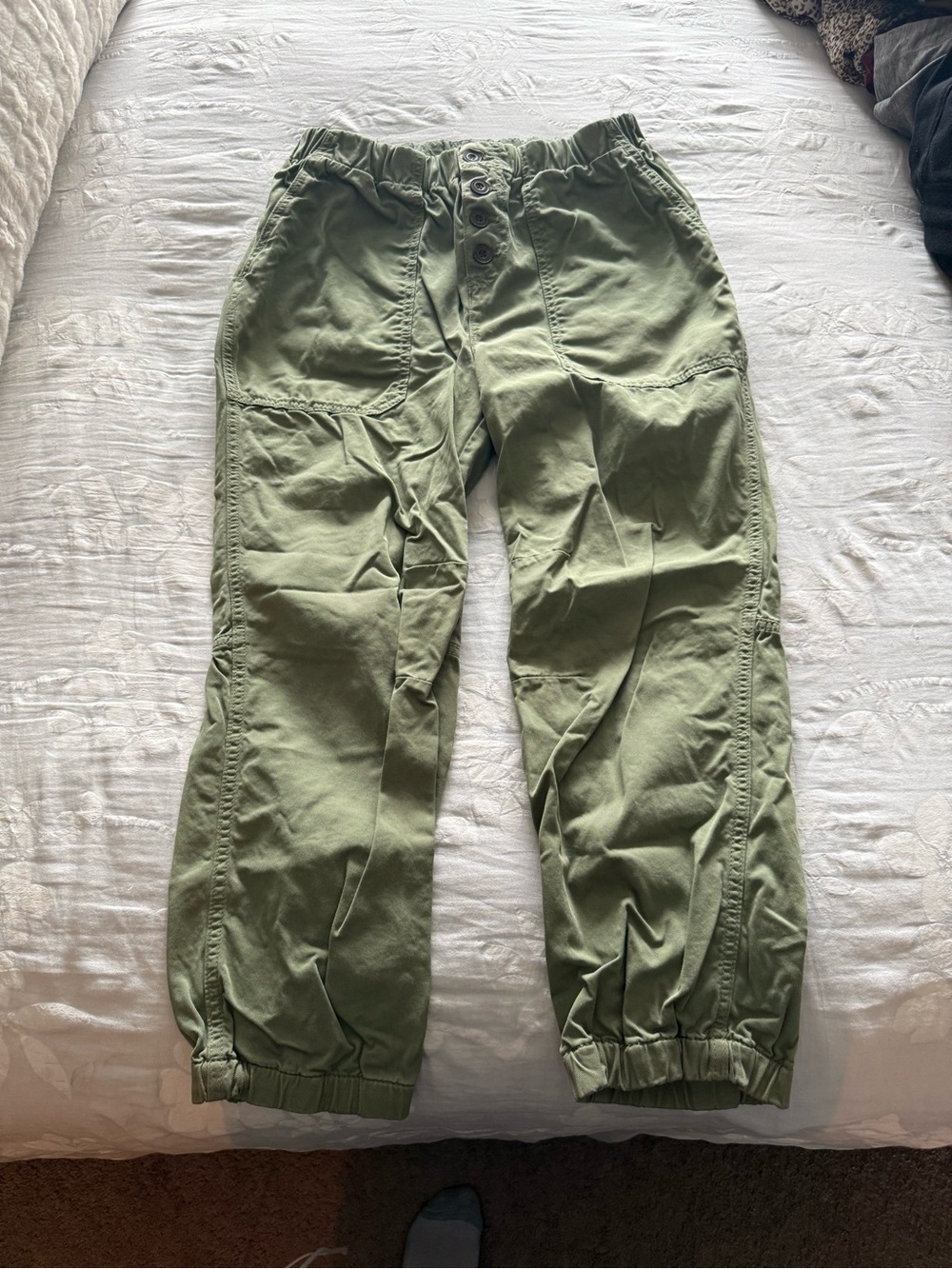 Women’s Olive Green Utility Jogger Pants